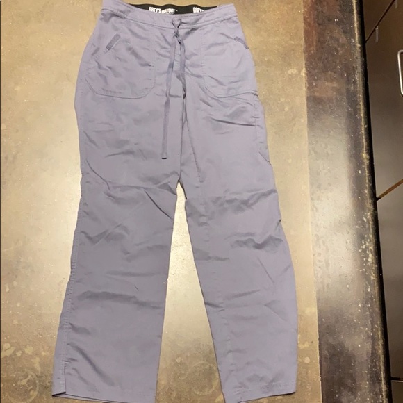 Grey’s Anatomy Scrub Pant - Picture 2 of 4